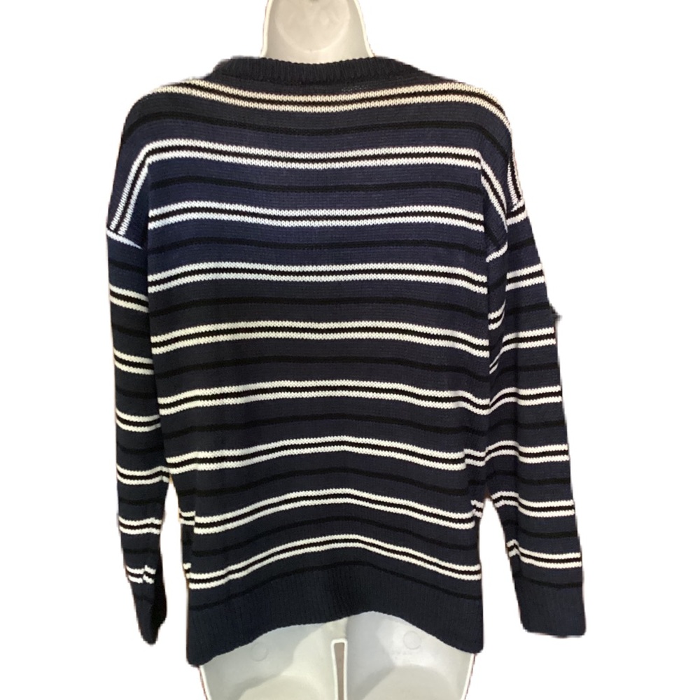 LuLaRoe v neck sweater XXS - Picture 2 of 2